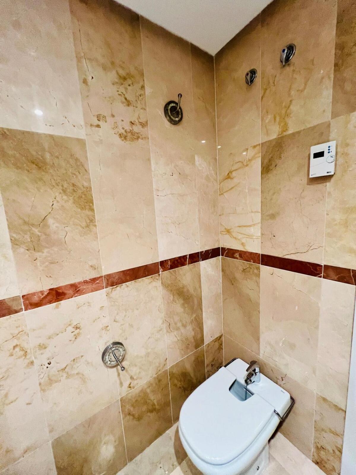 Alicate & Luxury Monteros Apartamento *